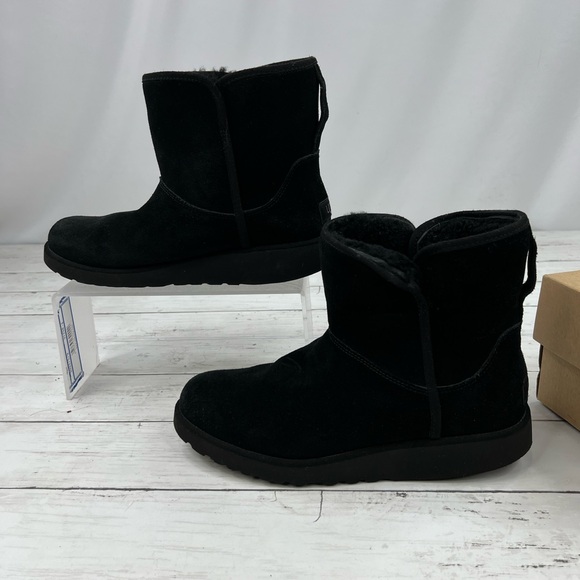 UGG Women’s Size 9 ‘Kristin’ Black Suede Boots - Picture 7 of 13